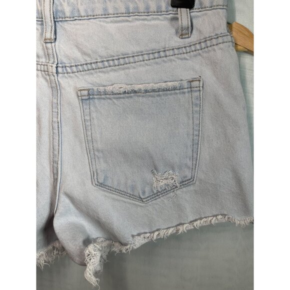 Vervet junior’s Light Wash Distressed Denim Shorts With Frayed Hem - Picture 6 of 15